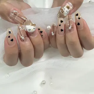 ネイル 東 千夏のネイルデザイン