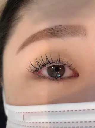 マツエク・マツパ ヤマダ サクラのヘアスタイル