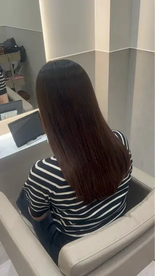ロング 艶髪ストレート/ 透明感カラー/ひよりのヘアスタイル