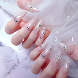 ネイル u n o n a i l 01のネイルデザイン