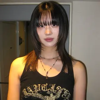 ミディアム 今井 香奈恵のヘアスタイル