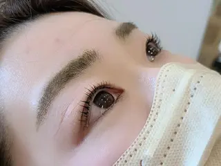 マツエク・マツパ 関口 友菜のヘアスタイル