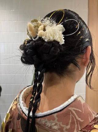 ヘアアレンジ Femme 鳳南町 多井　雪絵のヘアスタイル