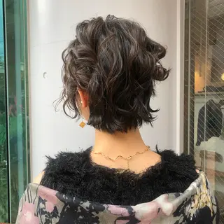 ショート カラー パーマ ヘアアレンジ BRUNTJET所属・MAEDA MADOKAのヘアスタイル