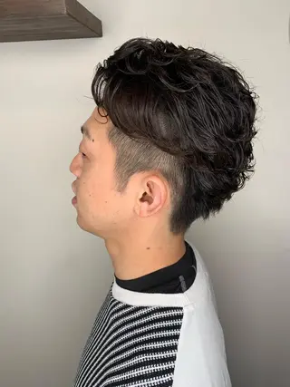 ショート パーマ メンズ 櫛部洸貴/ メンズ、ヘットスパのヘアスタイル