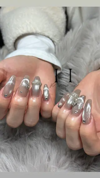 ネイル Hatsuu nail所属・HatsuuNail salonアリスのネイルデザイン