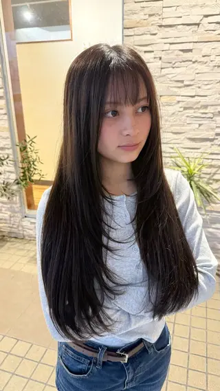 ロング セナ 抜け感レイヤー職人のヘアスタイル