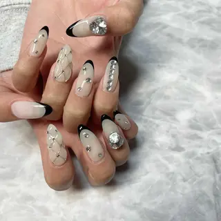 ネイル Aleum所属・Nail Salon Aleumのネイルデザイン