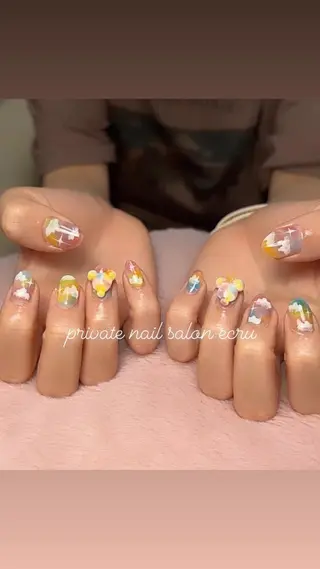 ネイル ecru エクリュのネイルデザイン