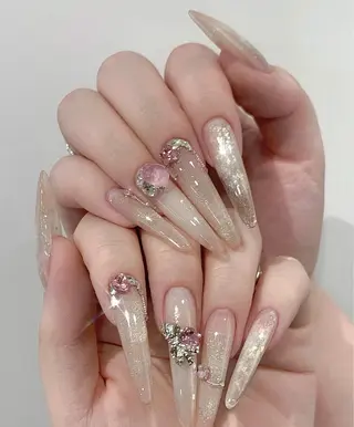 ネイル D-BEAUTY Nailsalonのネイルデザイン
