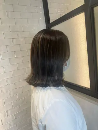 ミディアム カラー &chaLme   心斎橋所属・emi/髪質改善/ 韓国風/艶カラーのヘアスタイル
