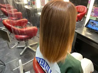 ミディアム 森 亜紗美のヘアスタイル