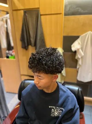 ミディアム メンズ 山村 翔馬のヘアスタイル