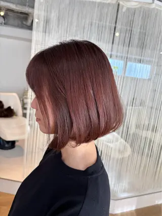 ショート カラー 伊藤 かなのヘアスタイル