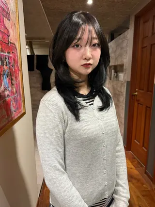 ミディアム カラー mai / linoah˚✧のヘアスタイル