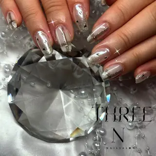 ネイル Nail Salon THREE  Nのネイルデザイン