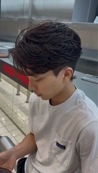 パーマ メンズ 小尾 優然のヘアスタイル