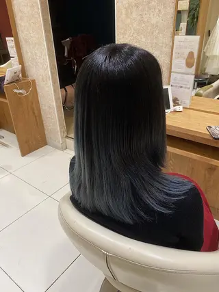 ショート カラー 佐伯 蓮のヘアスタイル