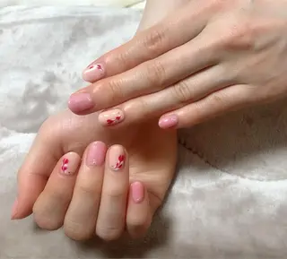 ネイル t. yoshizawaのネイルデザイン