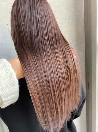 ロング カラー 大栗 佑也  髪質改善のヘアスタイル