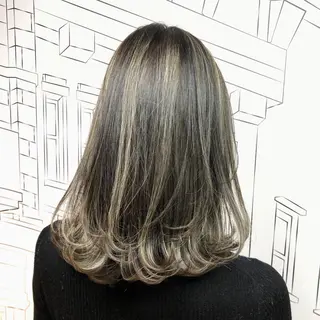 ミディアム カラー レイヤー⭐️カラー ⭐️平川雅史のヘアスタイル