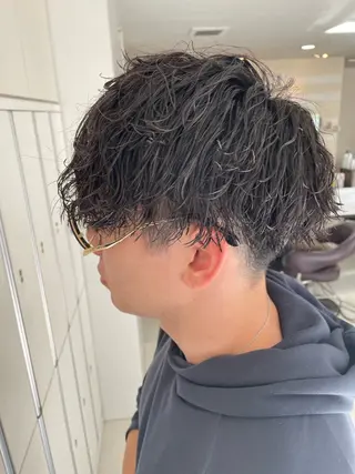 ミディアム パーマ メンズ SHUN メンズパーマのヘアスタイル