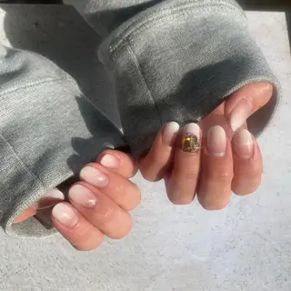 ショート ネイル NEW WORLD所属・MIZUKI 🌏NEWWORLDのネイルデザイン