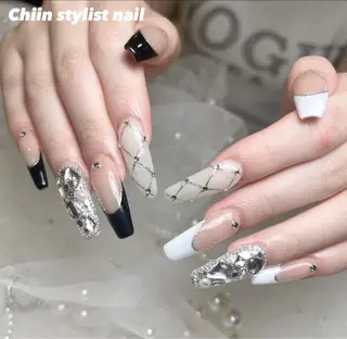 ミディアム Chiin Nailのネイルデザイン