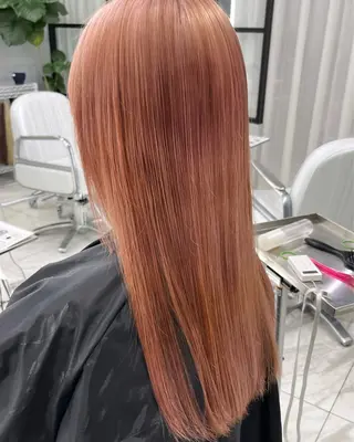 ロング カラー 透明感ミルクティー✨ 西澤 ジュンヤのヘアスタイル