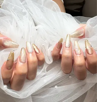 ネイル 黒須莉奈 IRYのネイルデザイン