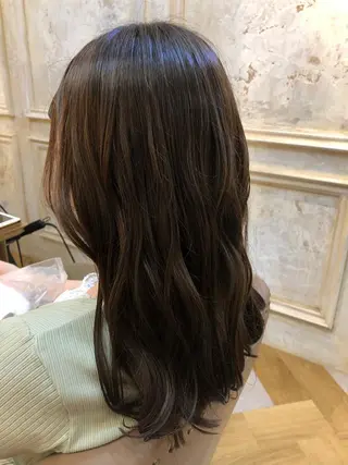 ミディアム カラー Carina所属・セン北徒歩５分 キシタクのヘアスタイル