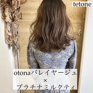 ロング カラー テトネ タカシのヘアスタイル