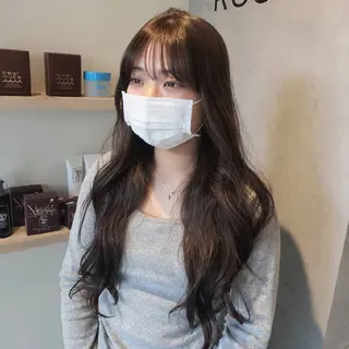 カラー ロング HINAKO/ ROCCOのヘアスタイル