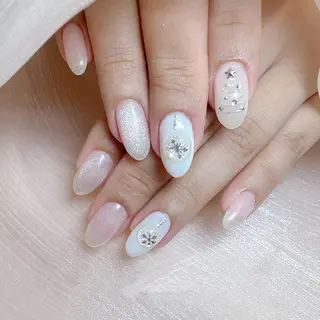 ネイル EE.Nail所属・FuFu.Nail 2️⃣番のネイルデザイン