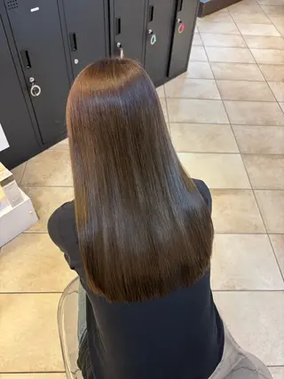 セミロング 艶カラー🦋/ 髪質改善💙amiのヘアスタイル