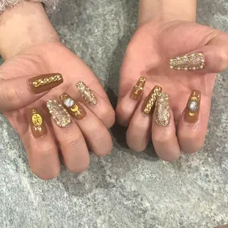 ネイル crestnail所属・小林 束紗のネイルデザイン