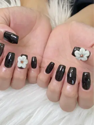 ネイル Kanako 💫のネイルデザイン