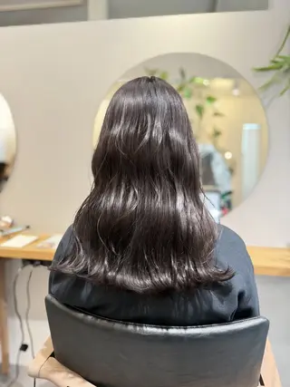 ロング カラー L.lanka所属・こもり なおやのヘアスタイル