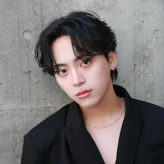 カラー パーマ メンズ RACCOON.TOKYO 渋谷店所属・メンズカット🐺 パーマ特化🔥舜のヘアスタイル