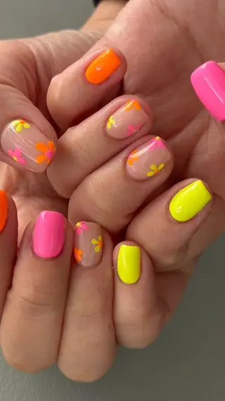 ネイル Manon/ rikaのネイルデザイン