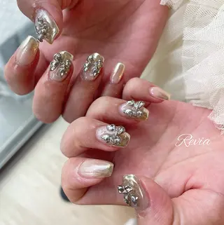 ネイル revia所属・ERI Nailistのネイルデザイン