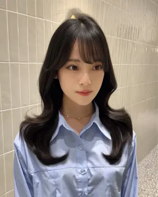 セミロング カラー SALOWIN銀座一丁目suite店所属・🩷韓国ヘア/ヨシン モリ🩷Maikaのヘアスタイル