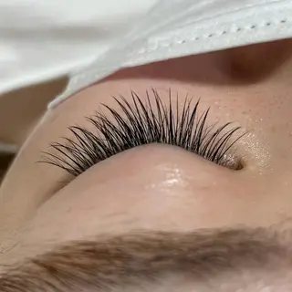 マツエク・マツパ MAQUIA 心斎橋店 川口のマツエク・マツパデザイン