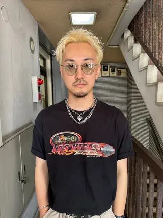 ショート カラー メンズ グランジヘア 無造作ヘアHYUGAのヘアスタイル