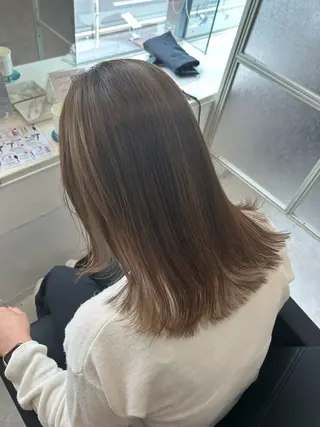 セミロング MAHO/透明感カラ ー/髪質改善🍒のヘアスタイル