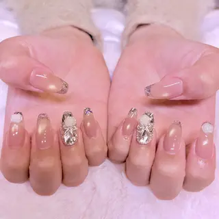 ネイル nail salon e'mu💐のネイルデザイン