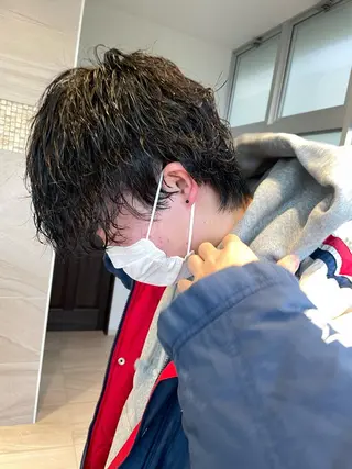 ショート パーマ メンズ 松永 果菜のヘアスタイル