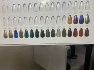 ネイル ネイルサロンエーナイン屯田店所属・matsu chikaのネイルデザイン