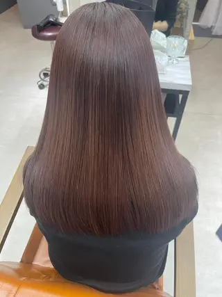 ロング カラー 山本 愛華のヘアスタイル