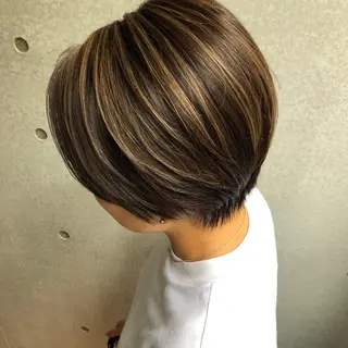 ショート カラー 🤎ベージュカラー 🐶メンズパーマのヘアスタイル